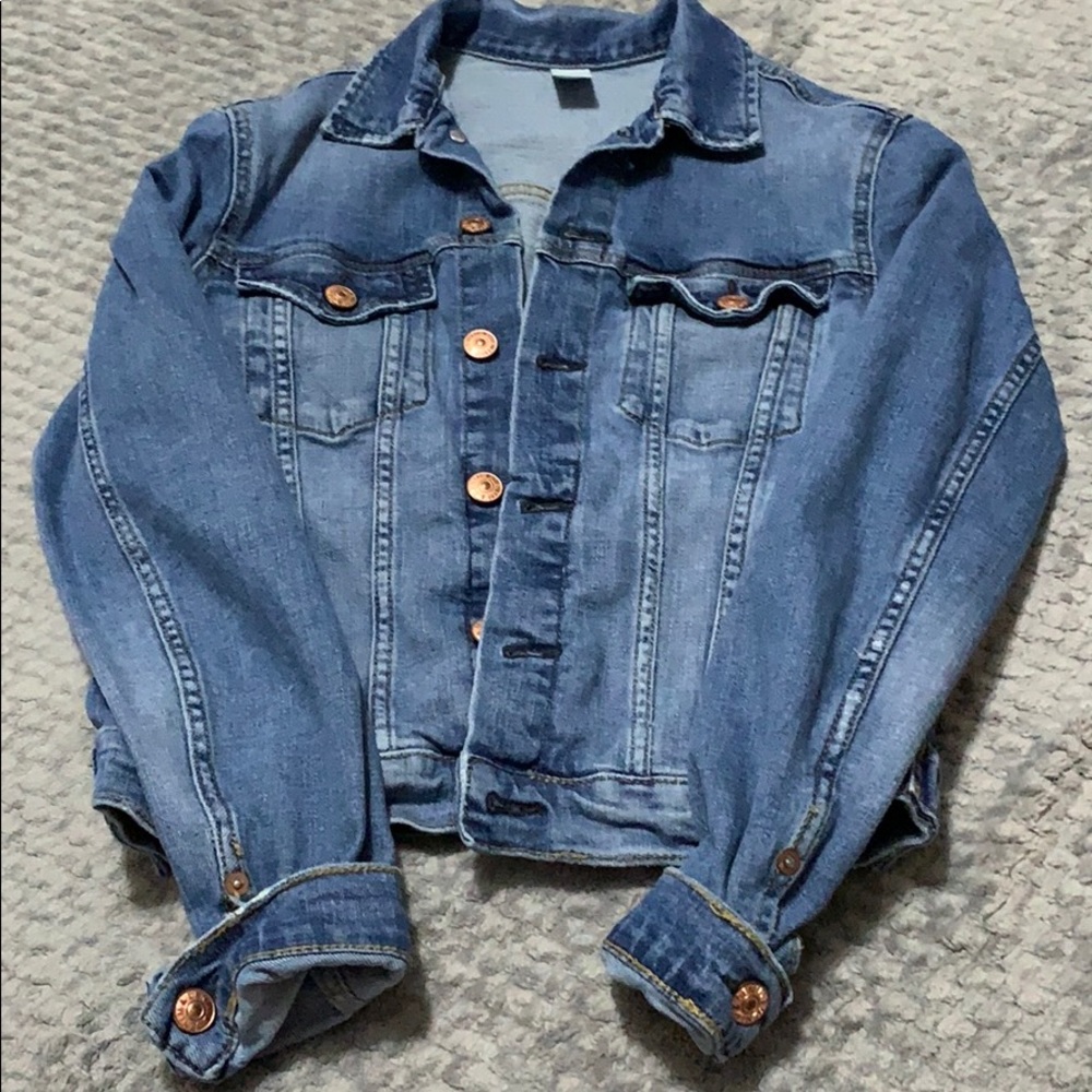 medium wash denim jacket